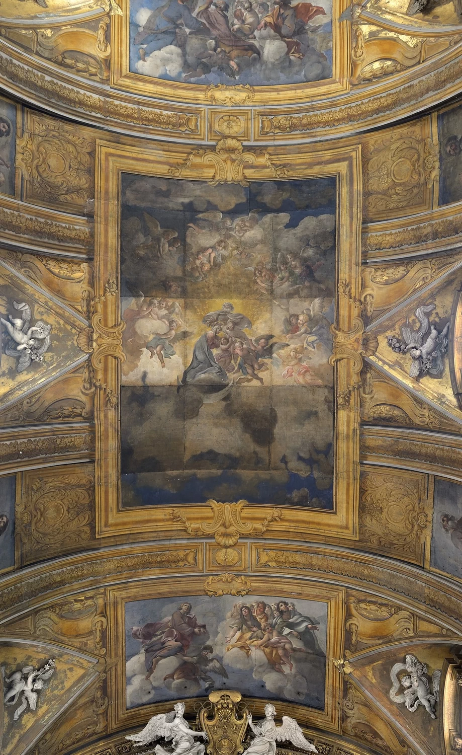 Chiesa di Gesù e Maria - volta con Ascensione, Roma
